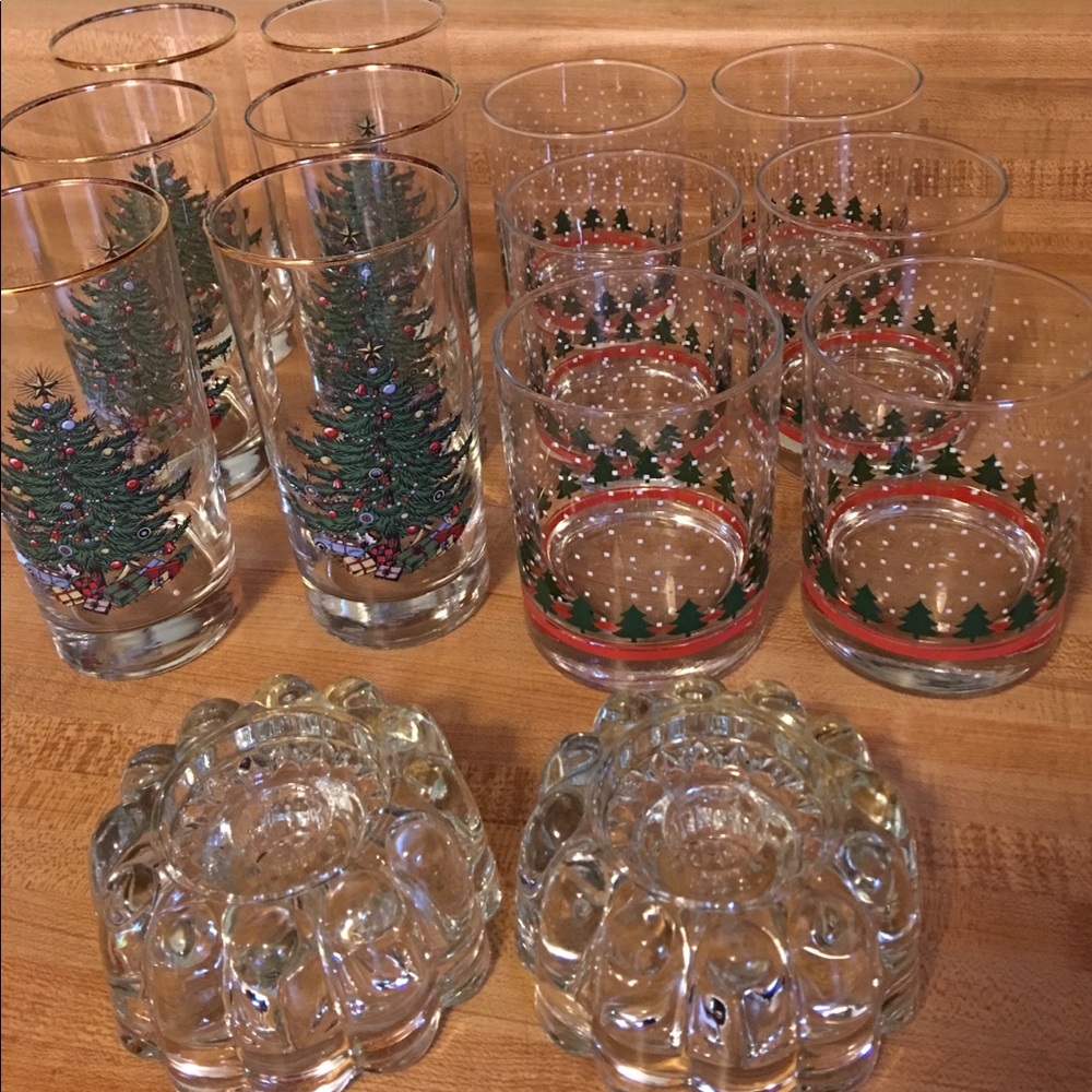 Christmas Items 14 Pieces